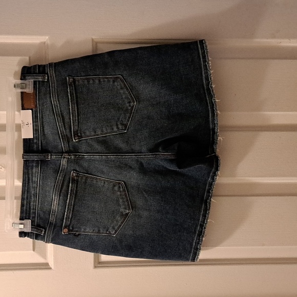 Judy Blue Mid Thigh length shorts - Picture 8 of 13